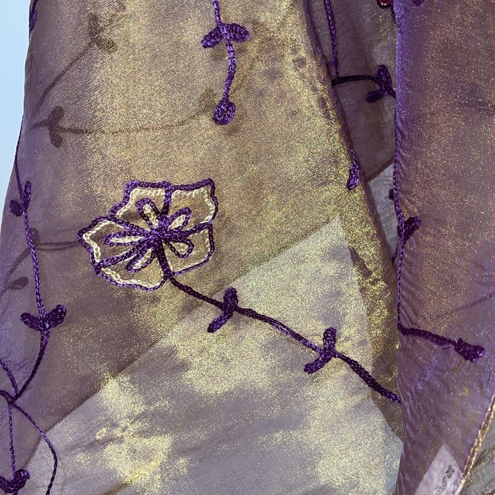 Gold/Bronze Metallic Shimmery Vintage Wrap with Purple Flowers - Picture 2 of 10
